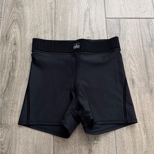 ALO Airlift Shorts
